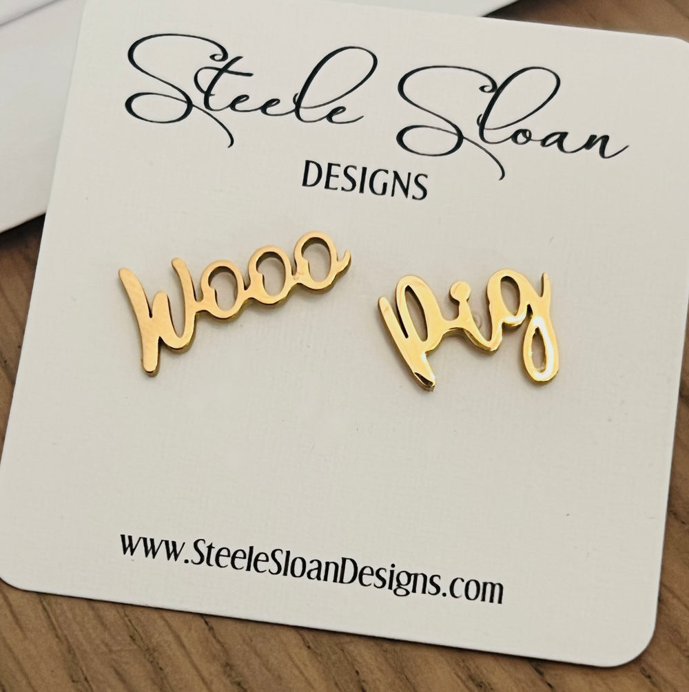 WOOO Pig! Wooo Pig Earrings Cute Arkansas Game Day Gold Stud Earrings Razorback Fans Hypoallergenic Arkansas Gift Arkansas Graduation Gift