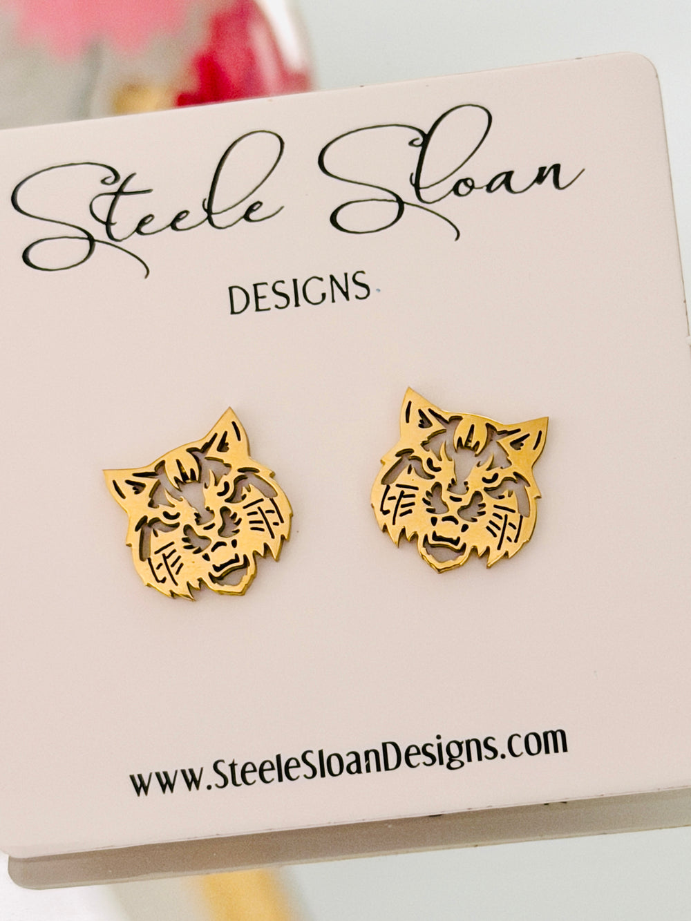 NEW Wildcat Earrings Bobcat Earrings! Wildcats Gift, Wild Cats Football, Wild Cats Baseball, Hypoallergenic