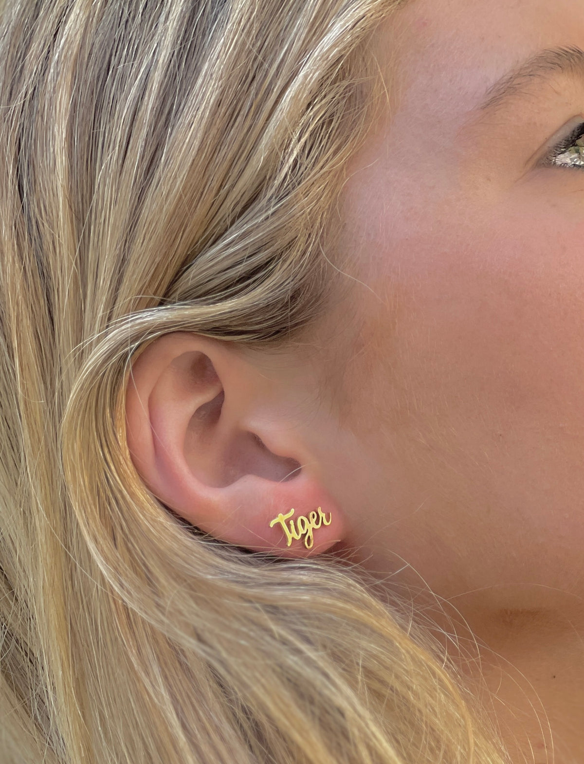 Tiger Mom Earrings - Tigers, LSU Tigers, Auburn Tigers, Tiger Mother's Day Gift, Gift for Tiger Mom, Tiger Baseball, Tiger Team Mom